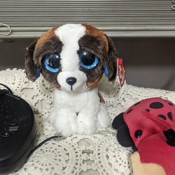 Collection of stuffies - Picture 2 of 5